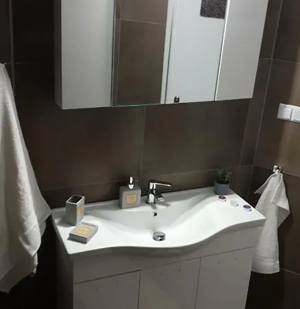 Anastasis Garden Daire