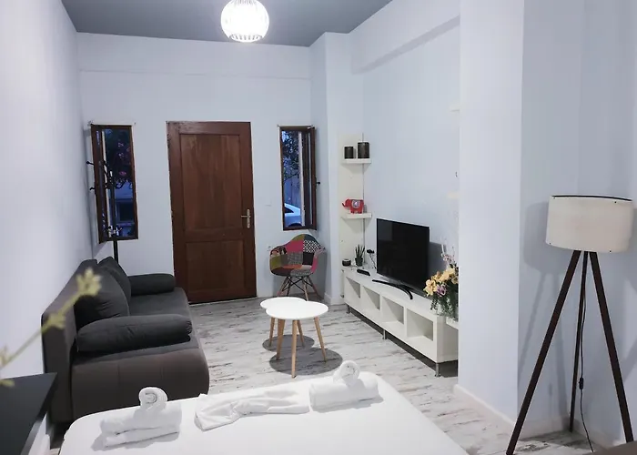 Anastasis Garden 칼라마타